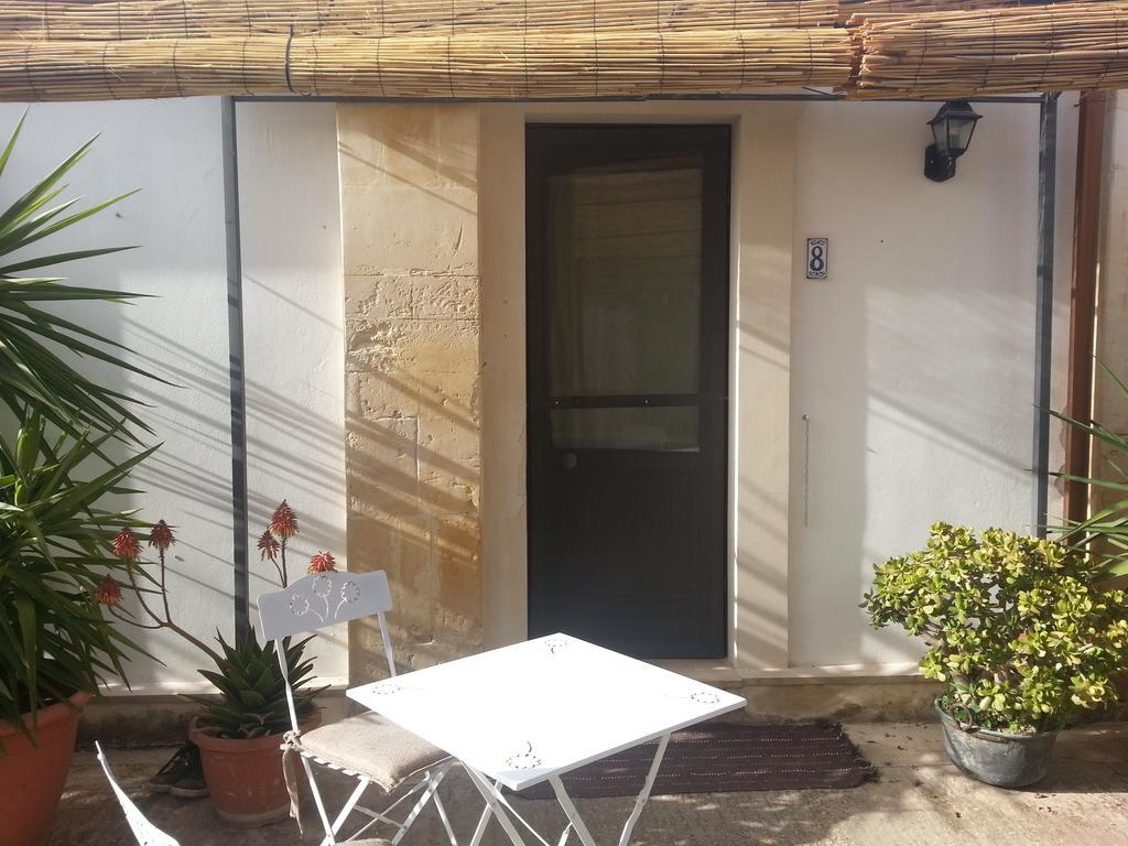 A Lumia Villa Noto Luaran gambar